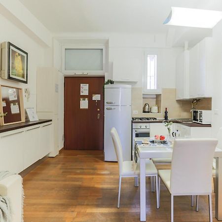 The Best Rent - Apartment Near Navigli มิลาน ภายนอก รูปภาพ