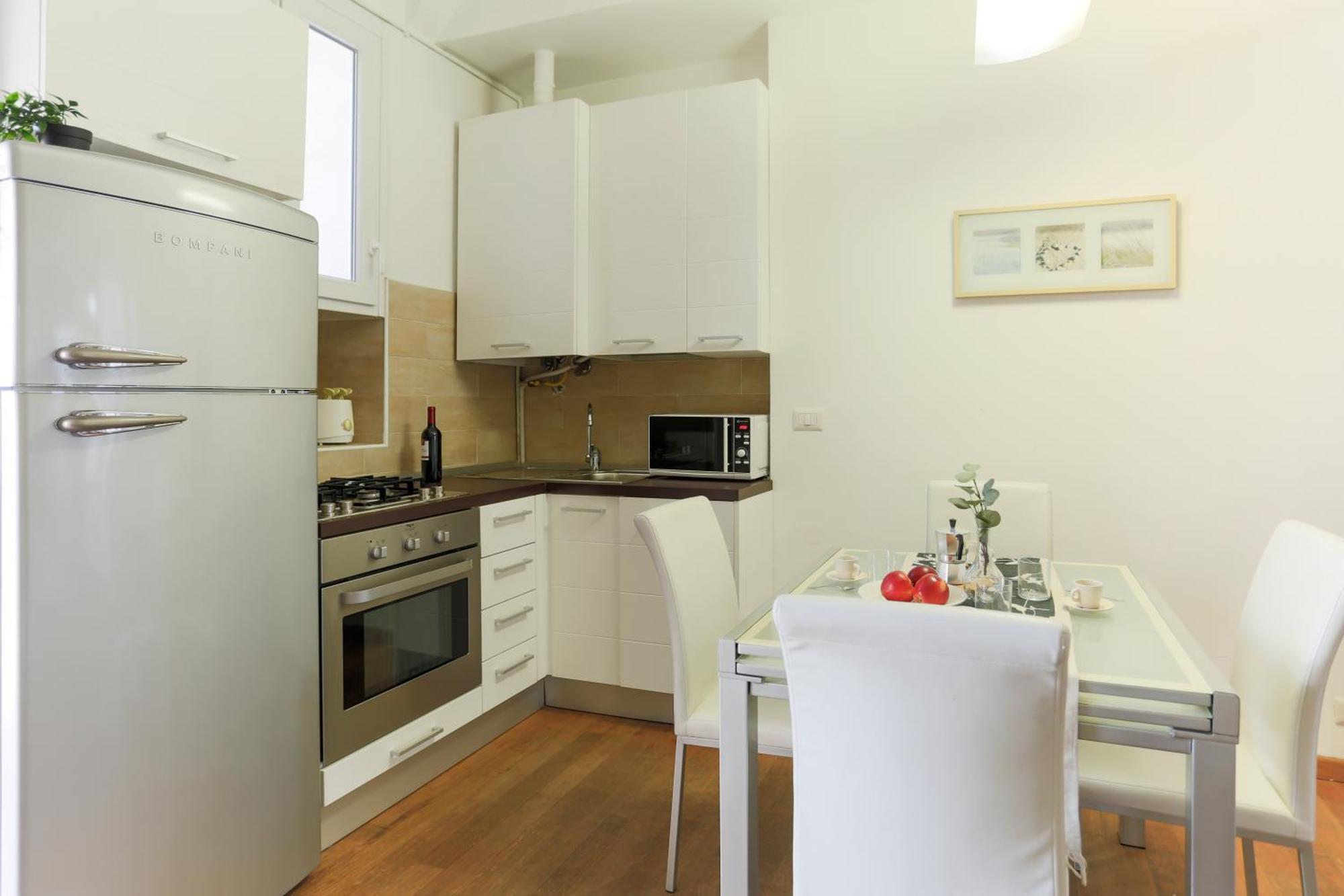 The Best Rent - Apartment Near Navigli มิลาน ภายนอก รูปภาพ